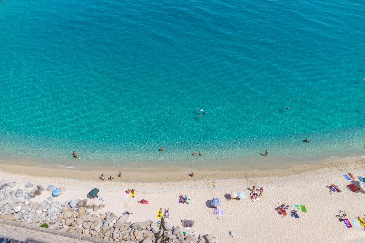 B&B The Sea - Family Rooms - Free Parking Tropea Exteriör bild