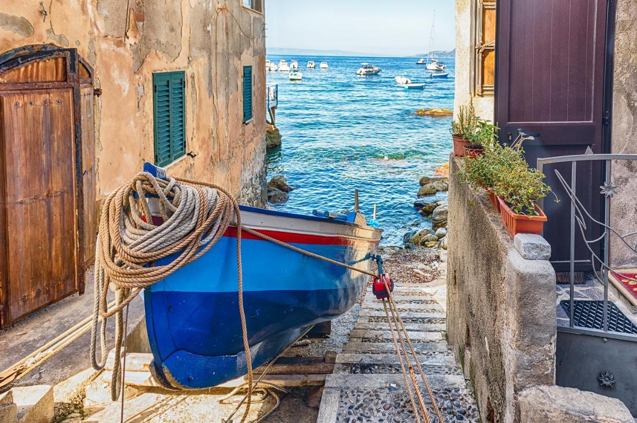 B&B The Sea - Family Rooms - Free Parking Tropea Exteriör bild