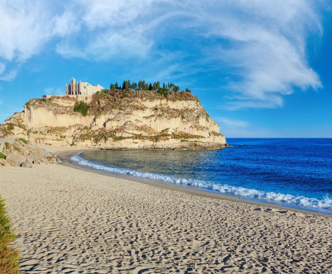 B&B The Sea - Family Rooms - Free Parking Tropea Exteriör bild