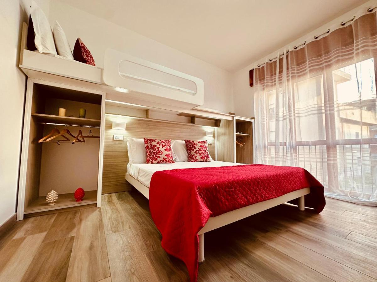 B&B The Sea - Family Rooms - Free Parking Tropea Exteriör bild