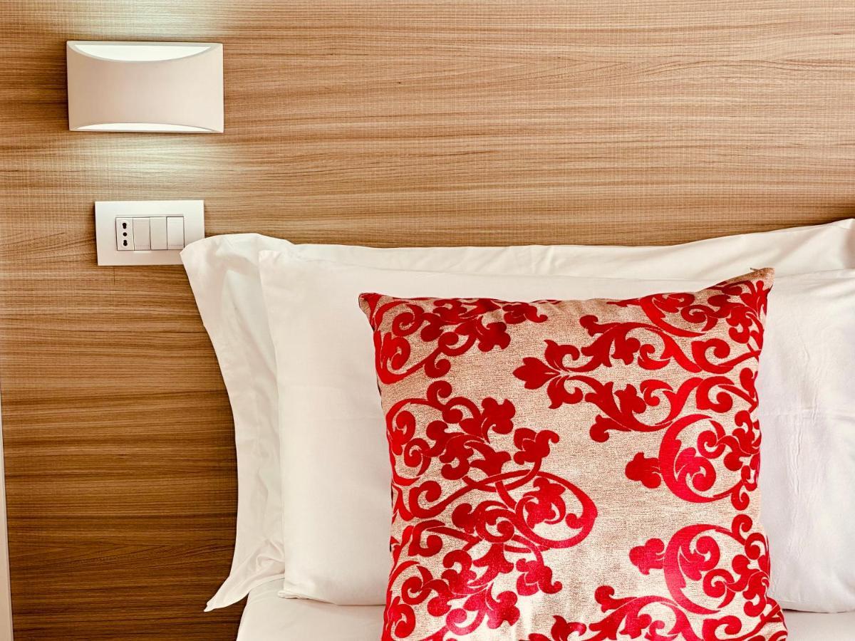 B&B The Sea - Family Rooms - Free Parking Tropea Exteriör bild