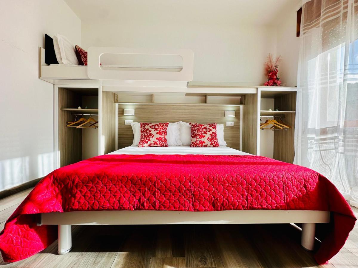 B&B The Sea - Family Rooms - Free Parking Tropea Exteriör bild